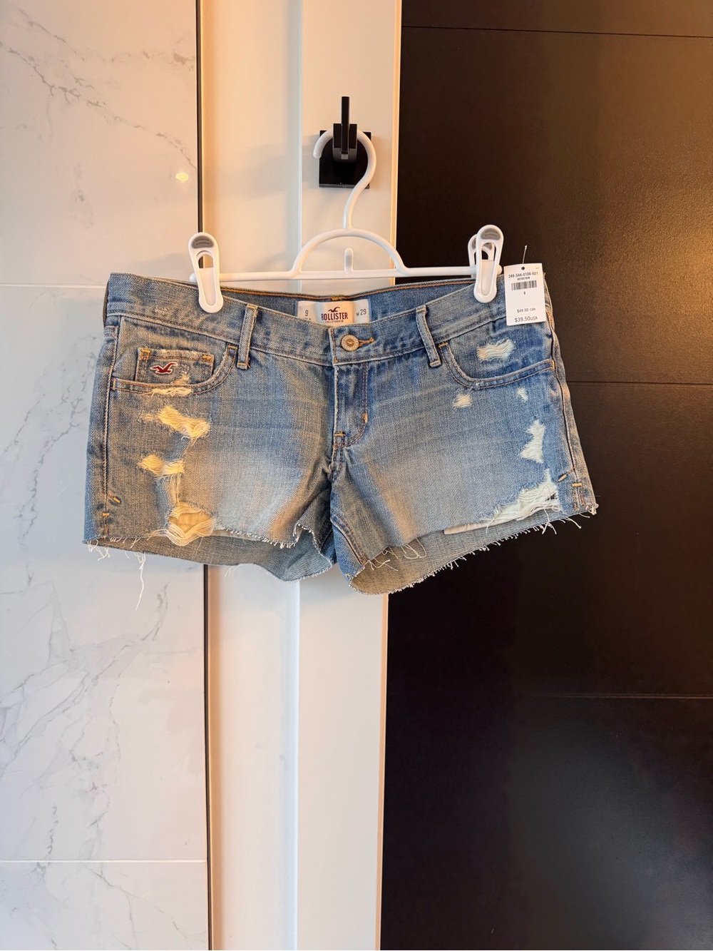 BRAND NEW! TAGS ON! Hollister Light Wash Distressed Denim Shorts